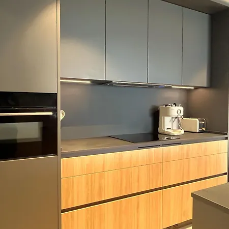 Ocean View Luxury Retreat *