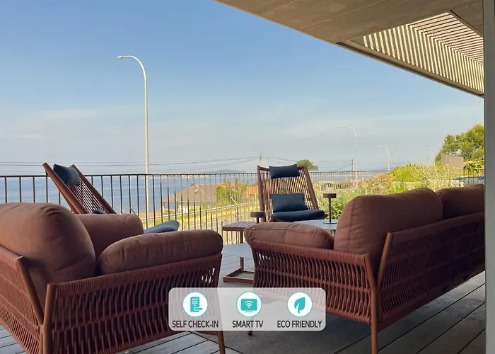 Ocean View Luxury Retreat *