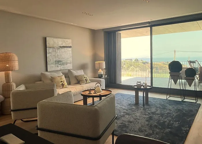 Ocean View Luxury Retreat *