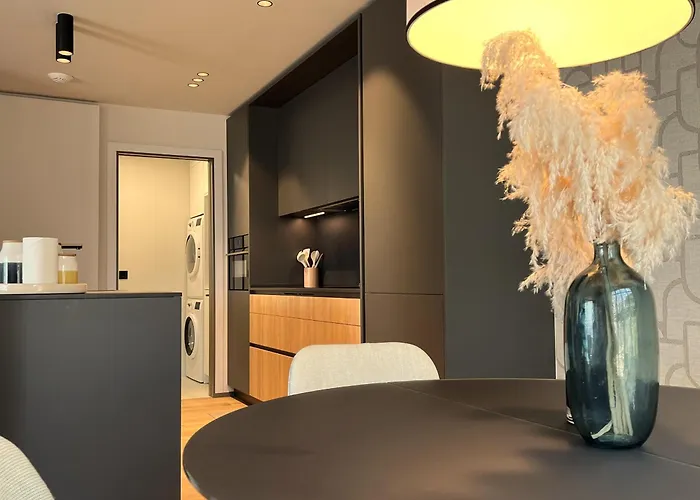 Ocean View Luxury Retreat Apartment